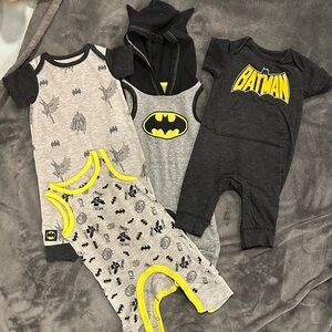 Batman Kids Bodysuit Set - Gray, Black, and Yellow